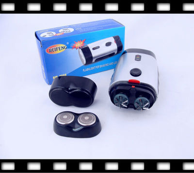 江湖產(chǎn)品 俄羅斯多功能電動剃須刀 防水 帶手電筒兩用剃須刀批發(fā)圖片,江湖產(chǎn)品 俄羅斯多功能電動剃須刀 防水 帶手電筒兩用剃須刀批發(fā)圖片大全,義烏市振越電子商務商行-5-